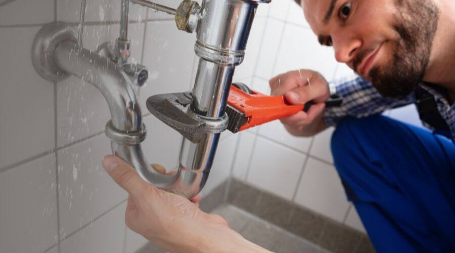 Expert burst pipe repair services in Sedgwick, CO